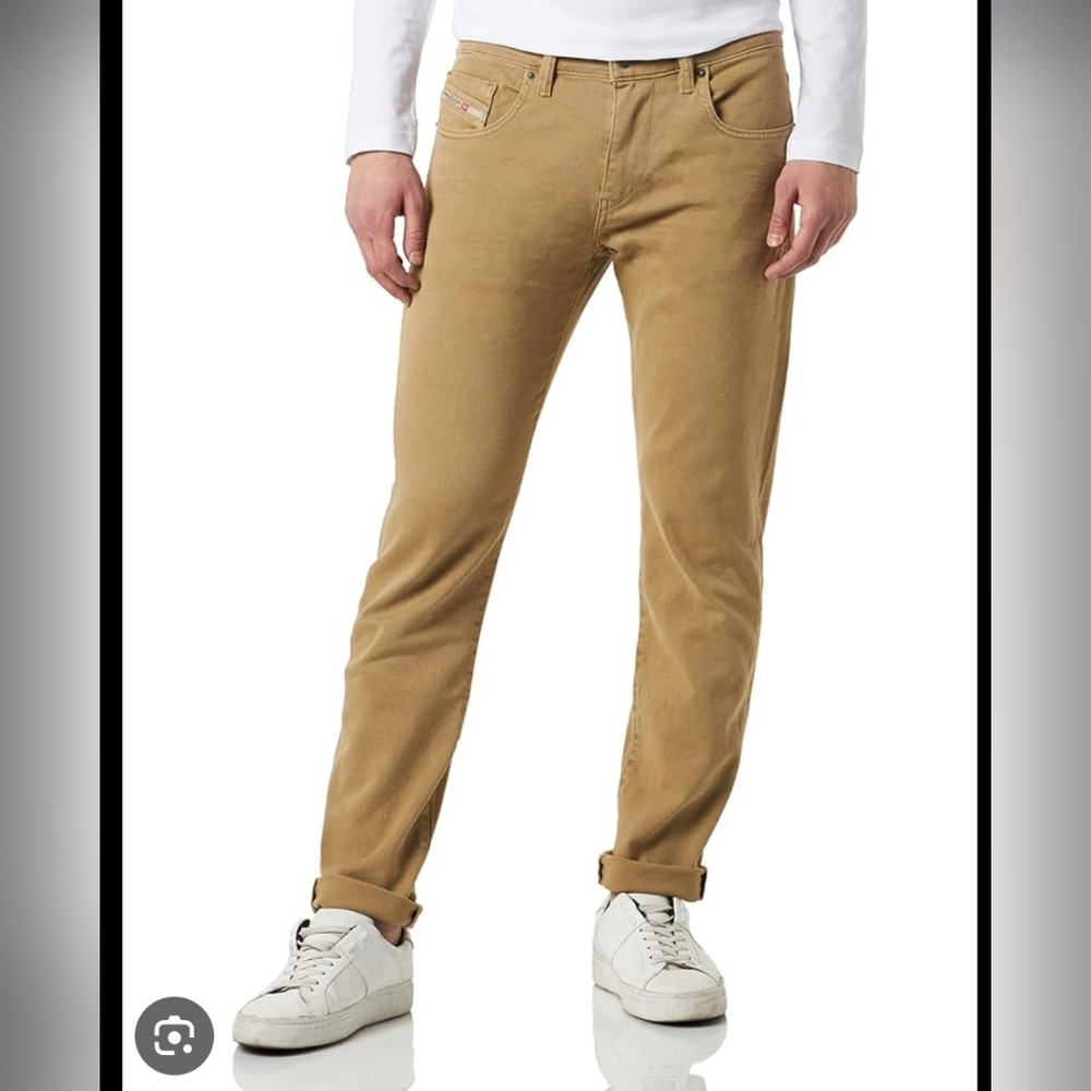 Men's Jeans Diesel Khaki with Red Tag Size W26 X L32 NWT